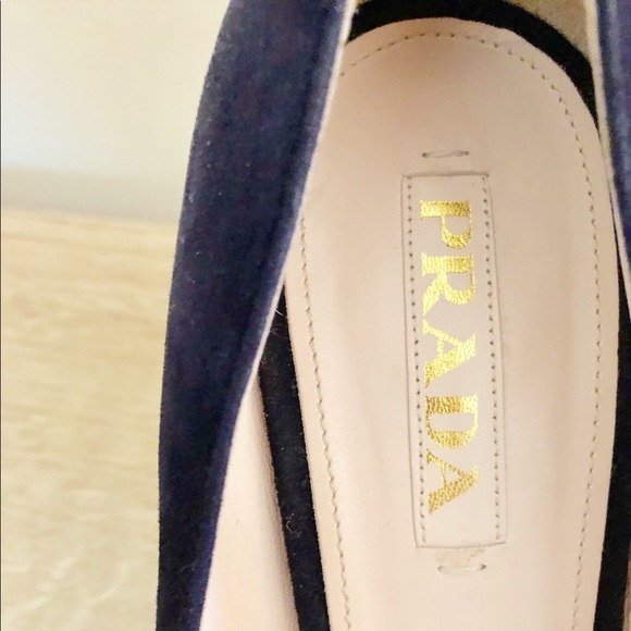 Navy suede Prada peep toe heels - Picture 3 of 6